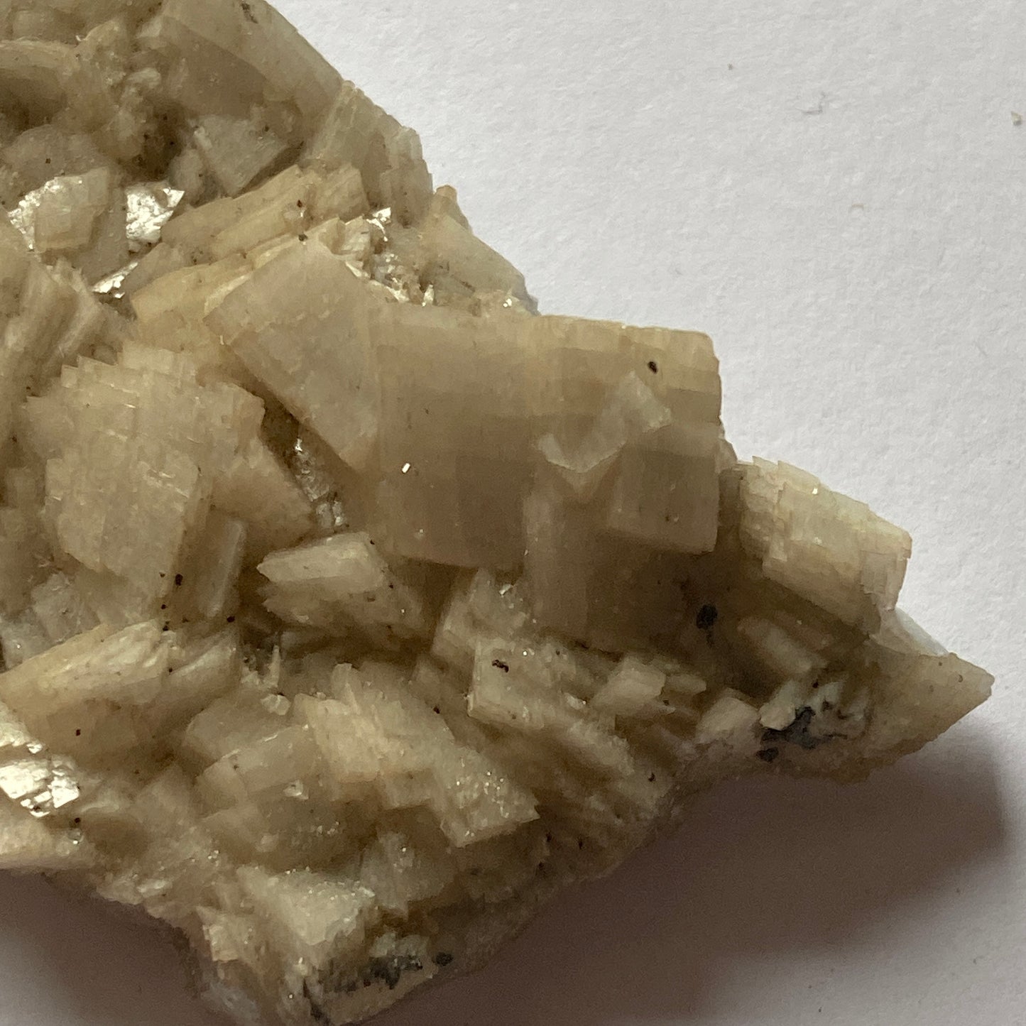 DOLOMITE FROM THE URAL MOUNTAINS, RUSSIA 25g MF4431