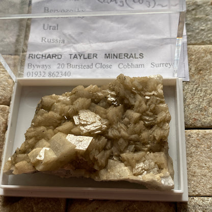 DOLOMITE FROM THE URAL MOUNTAINS, RUSSIA 25g MF4431
