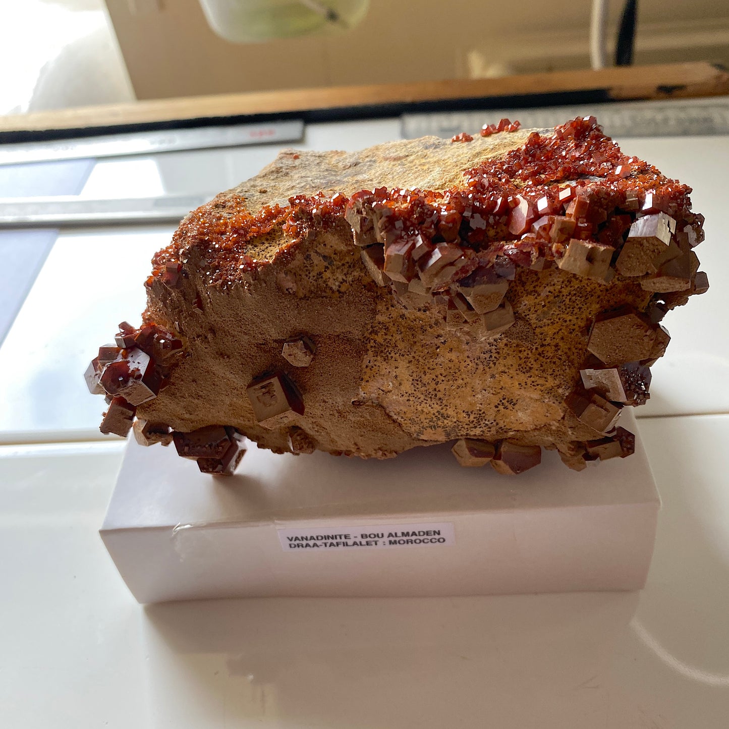 QUITE STUNNING VANADINITE SPECIMEN - BOU ALMADEN, MOROCCO LARGE 796g MF4435