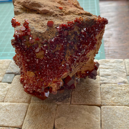 QUITE STUNNING VANADINITE SPECIMEN - BOU ALMADEN, MOROCCO LARGE 796g MF4435