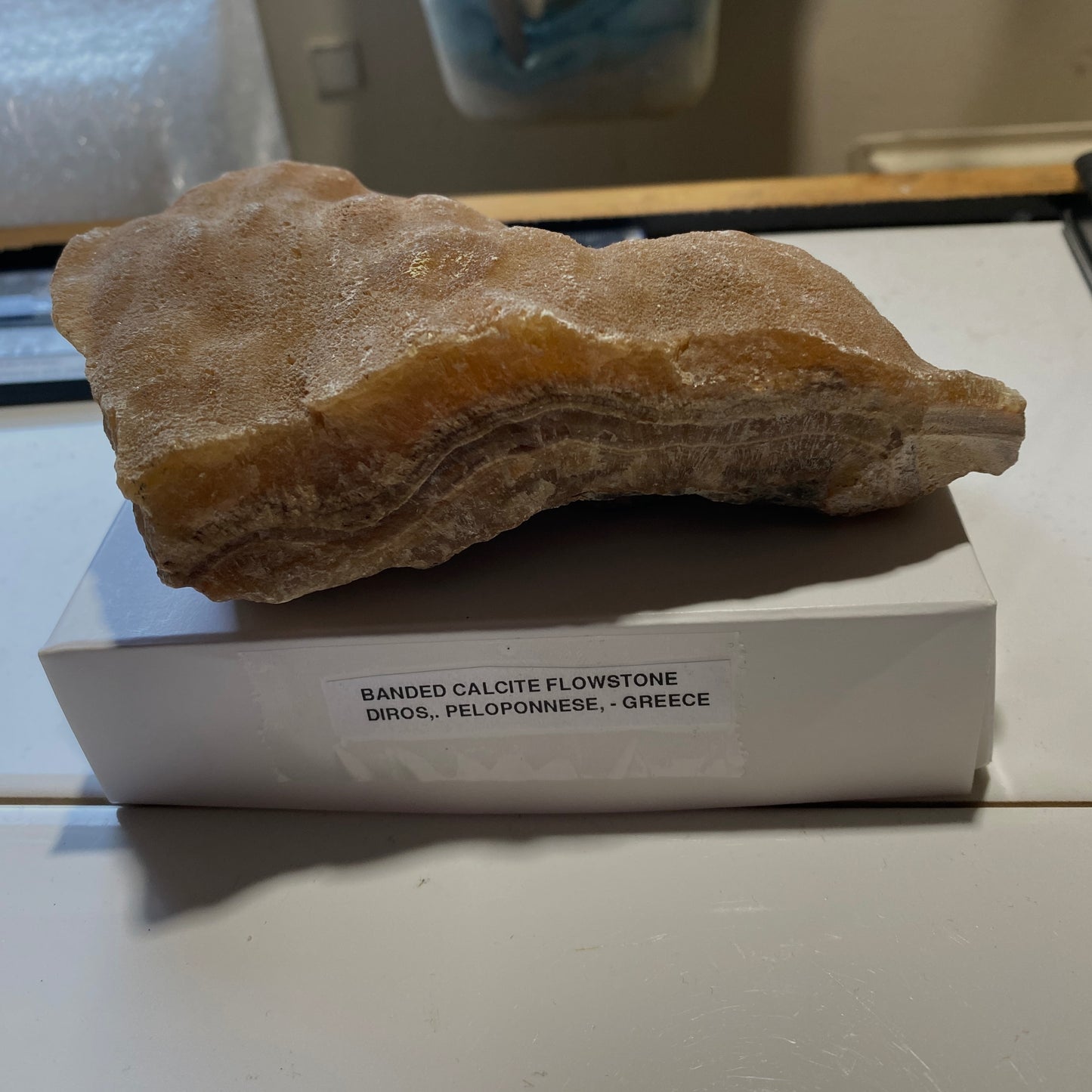 BANDED FLOWSTONE [CALCITE} : DIROS, PELOPONNESE, GREECE  524g MF5217