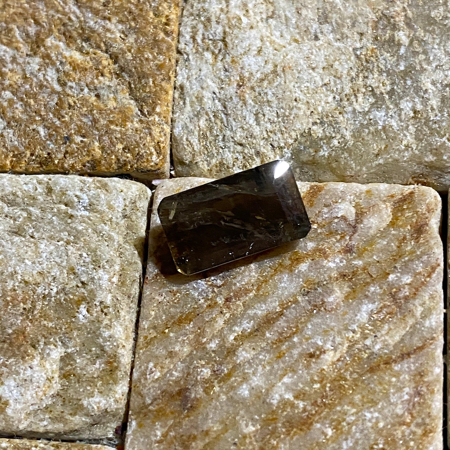 TOURMALINE NATURAL GEMSTONE : MINA DO PRESIDENTE, MINAS GERAIS, BRAZIL 2.50Ct MFG5493