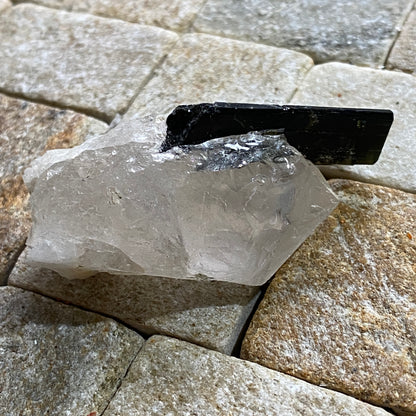 SCHORL TOURMALINE IN QUARTZ - SKARDU, GILGIT-BALTISTAN, PAKISTAN. 22g. MF4214