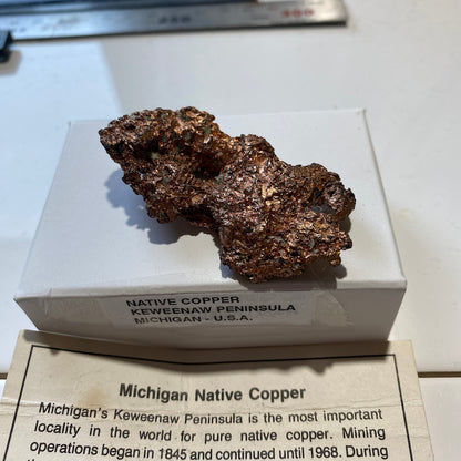 NATIVE COPPER ORE : KEWEEHAW PENINSULA, MICHIGAN, U.S.A. 46g MF5218