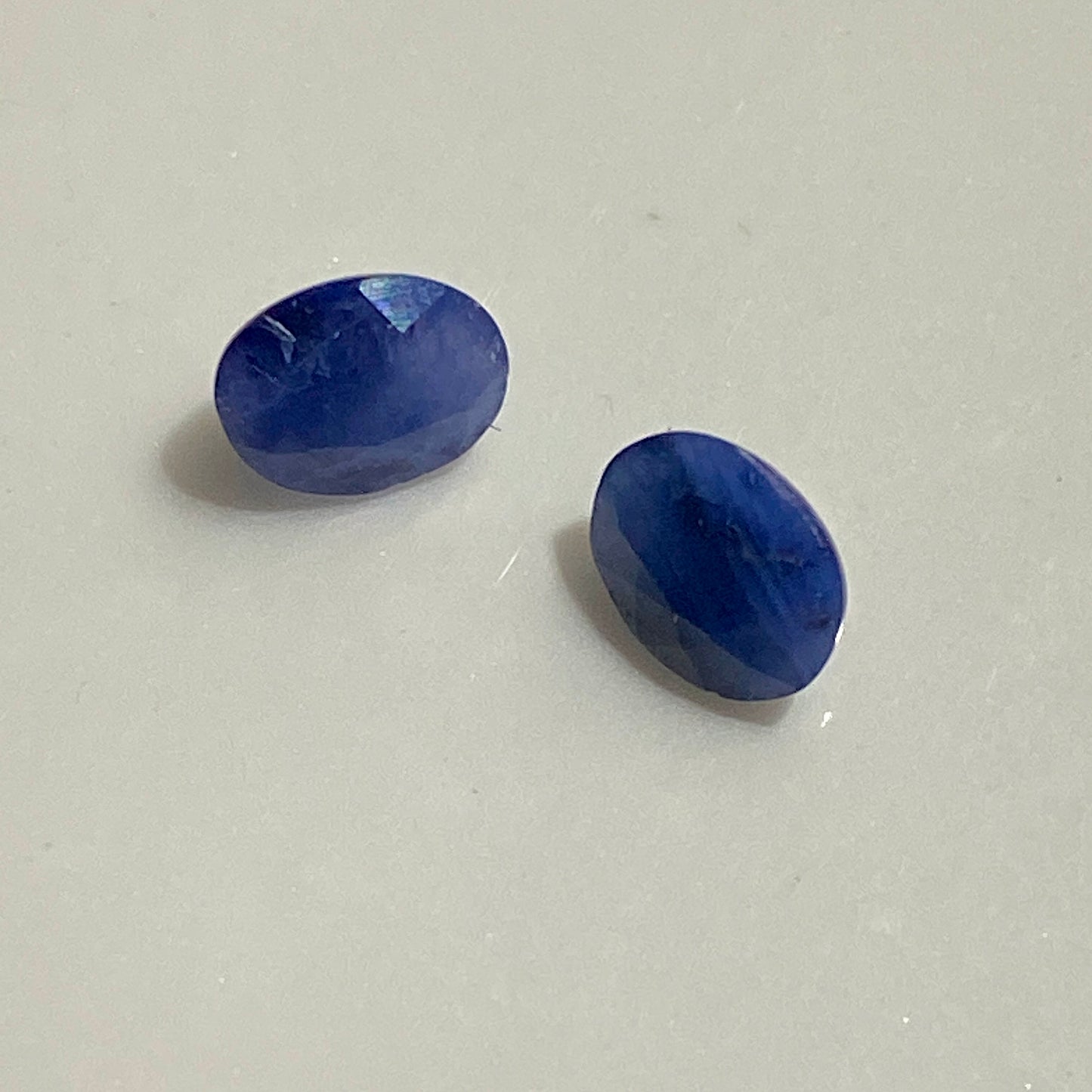 SAPPHIRE CORUNDUM NATURAL GEMSTONES : PAIR FROM NORTHERN CAPE, SOUTH AFRICA 1.60Ct MFG5495