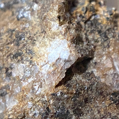 BANALSITE ETC ON MATRIX : BENALT MINE, RHIW, WALES. 48g MF1560