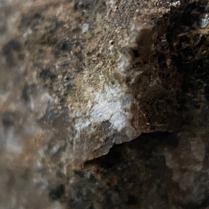BANALSITE ETC ON MATRIX : BENALT MINE, RHIW, WALES. 48g MF1560