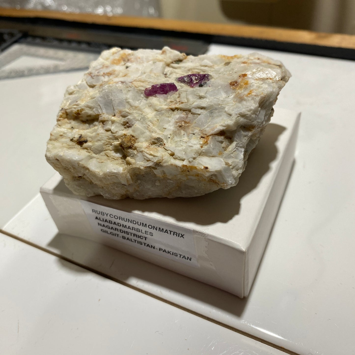 RUBY CORUNDUM ON MARBLE MATRIX : ALIABAD MARBLES, NAGAR, PAKISTAN 215g MF1531