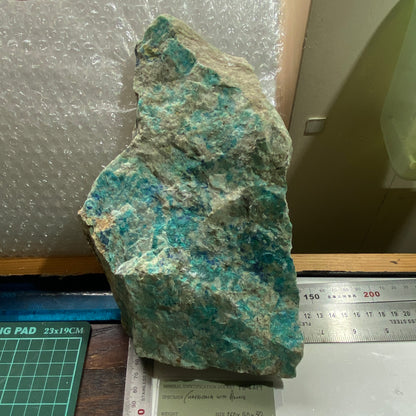 CHRYSOCOLLA WITH AZURITE - INSPIRATION MINE, ARIZONA, U.S.A SUBSTANTIAL 2350g MF4219