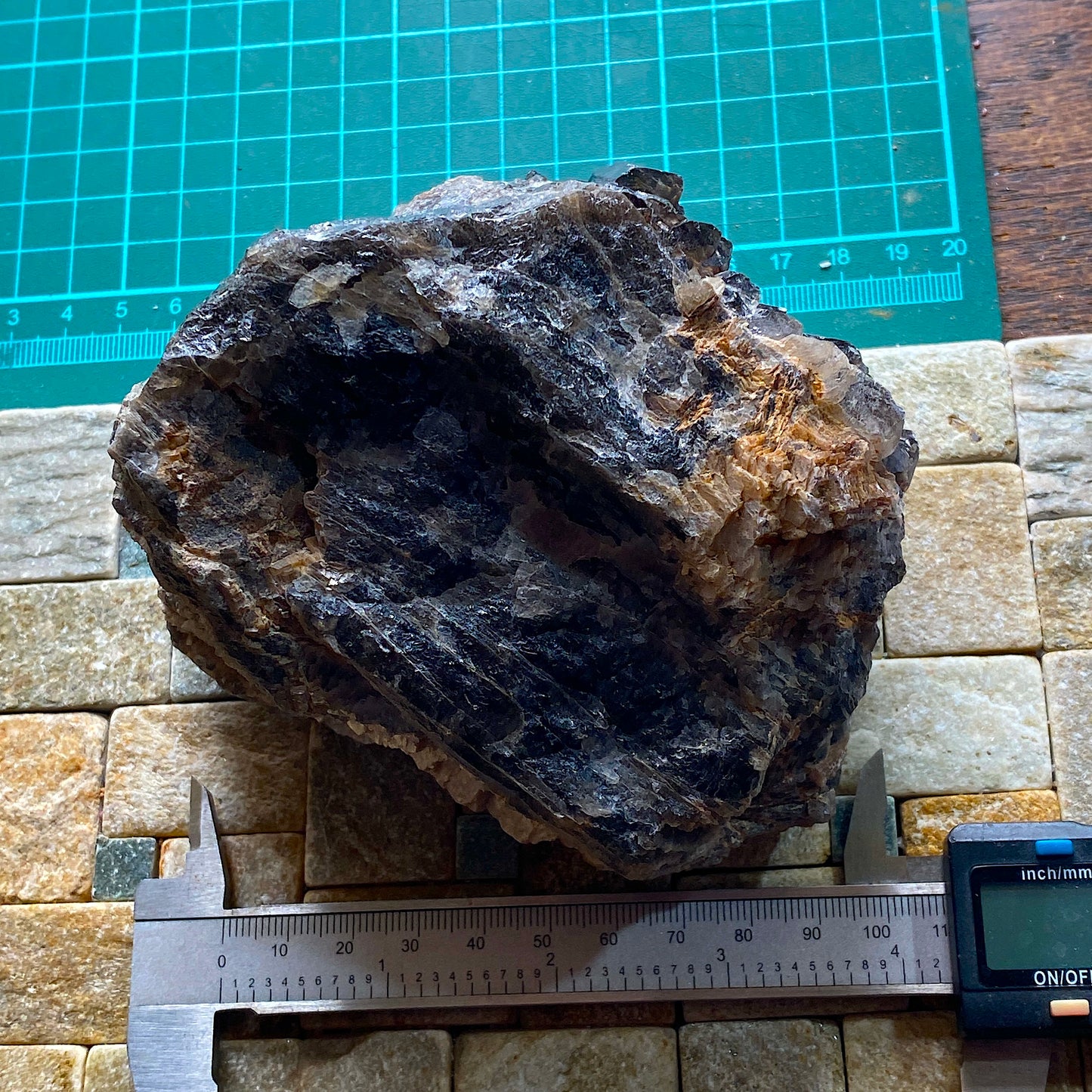 SMOKE QUARTZ CRYSTAL ASSEMBLAGE - MAS SEVER QUARRY, CATEALONIA, SPAIN 1021g MF4440