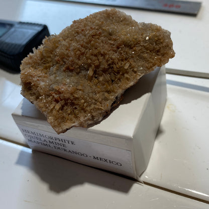 HEMIMORPHITE : OJUELA MINE, MAPIMI, DURANGO, MEXICO. 55g MF5224
