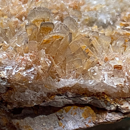 HEMIMORPHITE : OJUELA MINE, MAPIMI, DURANGO, MEXICO. 55g MF5224