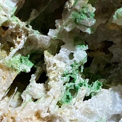 BAYLDONITE : DUCKETTS SHAFT, PENBERTHY CROFT MINE, ST HILARY, CORNWALL 258g MF1571