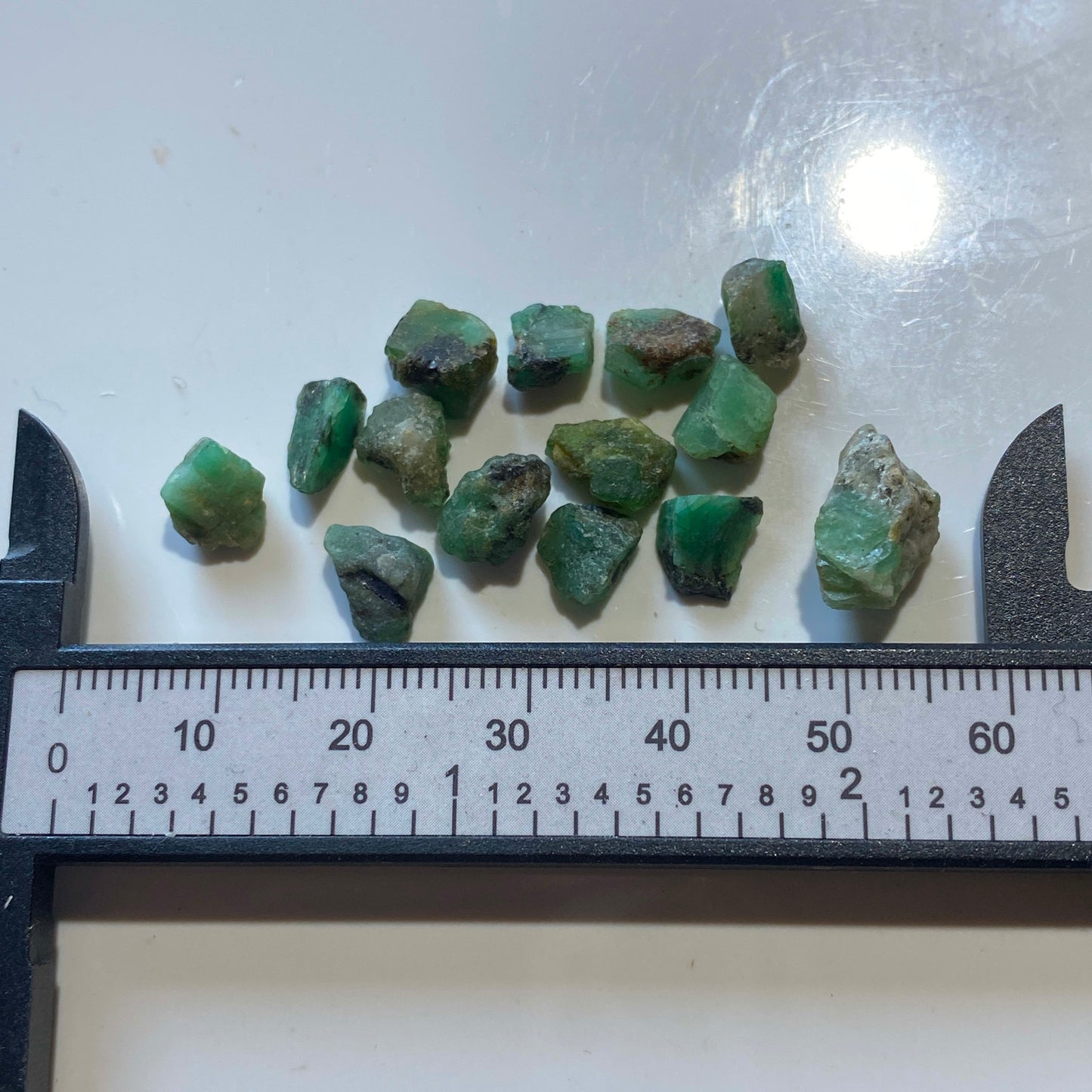 EMERALD BERYL x 14 : KAFUBU, COPPER BELT PROVINCE, ZAMBIA. 22.80Ct [4g+] MF5225