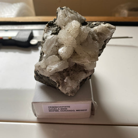 HEMIMORPHITE, OJUELA MINE, DURANGO, MEXICO. 212g MF2038