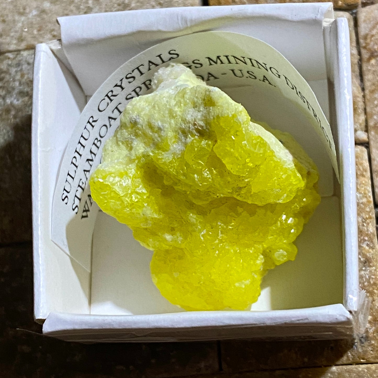 SULPHUR CRYSTALLISATION : STEAMBOAT SPRINGS MINING DISTRICT, NEVADA, U.S.A. 14g MF5227