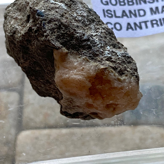 GOBBINSITE [ETC] (Zeolite Series) - HILLS PORT, ISLAND MAGEE, CO ANTRIM - IRELAND