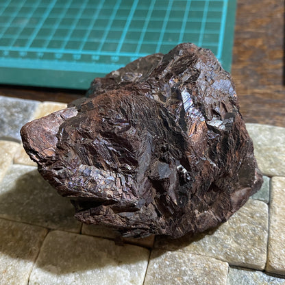 MICACEOUS HEMATITE : SMALLCLEUGH MINE, NENTHEAD, CUMBRIA, ENGLAND 241g MF1502