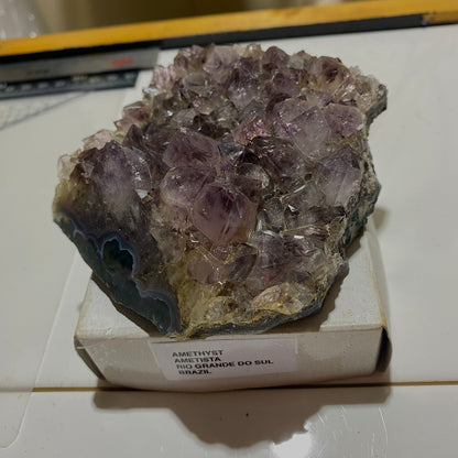 AMETHYST QUARTZ CRYSTAL ASSEMBLAGE.  AMETISTA, BRAZIL 343g MF1516
