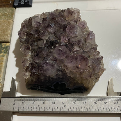 AMETHYST QUARTZ CRYSTAL ASSEMBLAGE.  AMETISTA, BRAZIL 343g MF1516