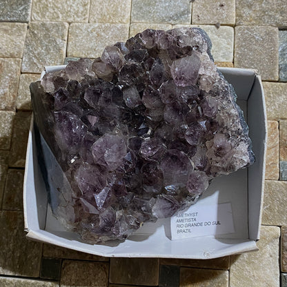 AMETHYST QUARTZ CRYSTAL ASSEMBLAGE.  AMETISTA, BRAZIL 343g MF1516