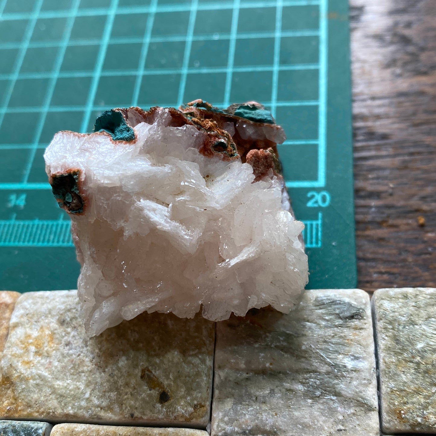 STILBITE - PASHHAN QUARRY,PUNE, MAHARASHTRA, INDIA  44g. MF4224