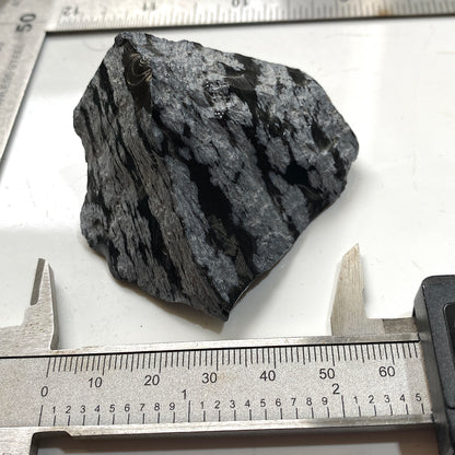 OBSIDIAN WITH CRISTOBALITE - BLACK SPRINGS, UTAH, U.S.A. 73g MF4225