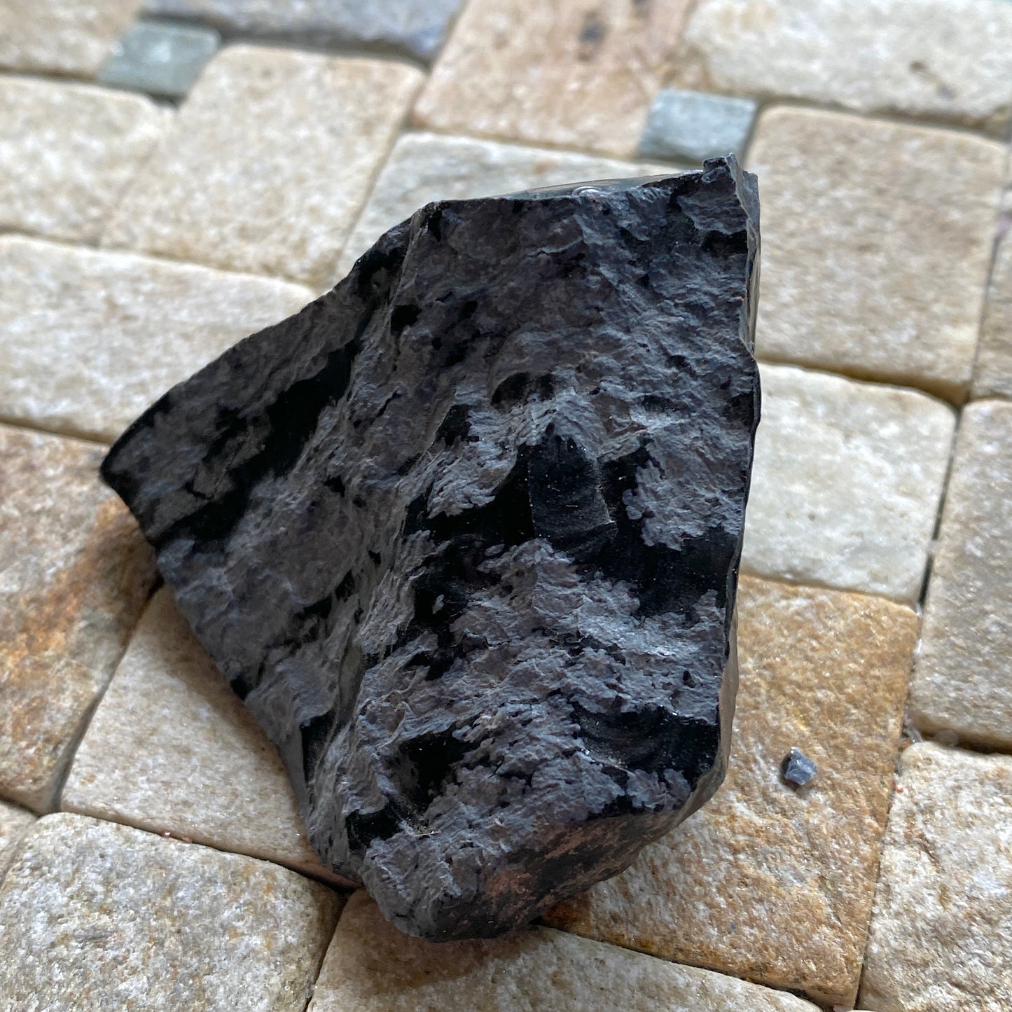 OBSIDIAN WITH CRISTOBALITE - BLACK SPRINGS, UTAH, U.S.A. 73g MF4225