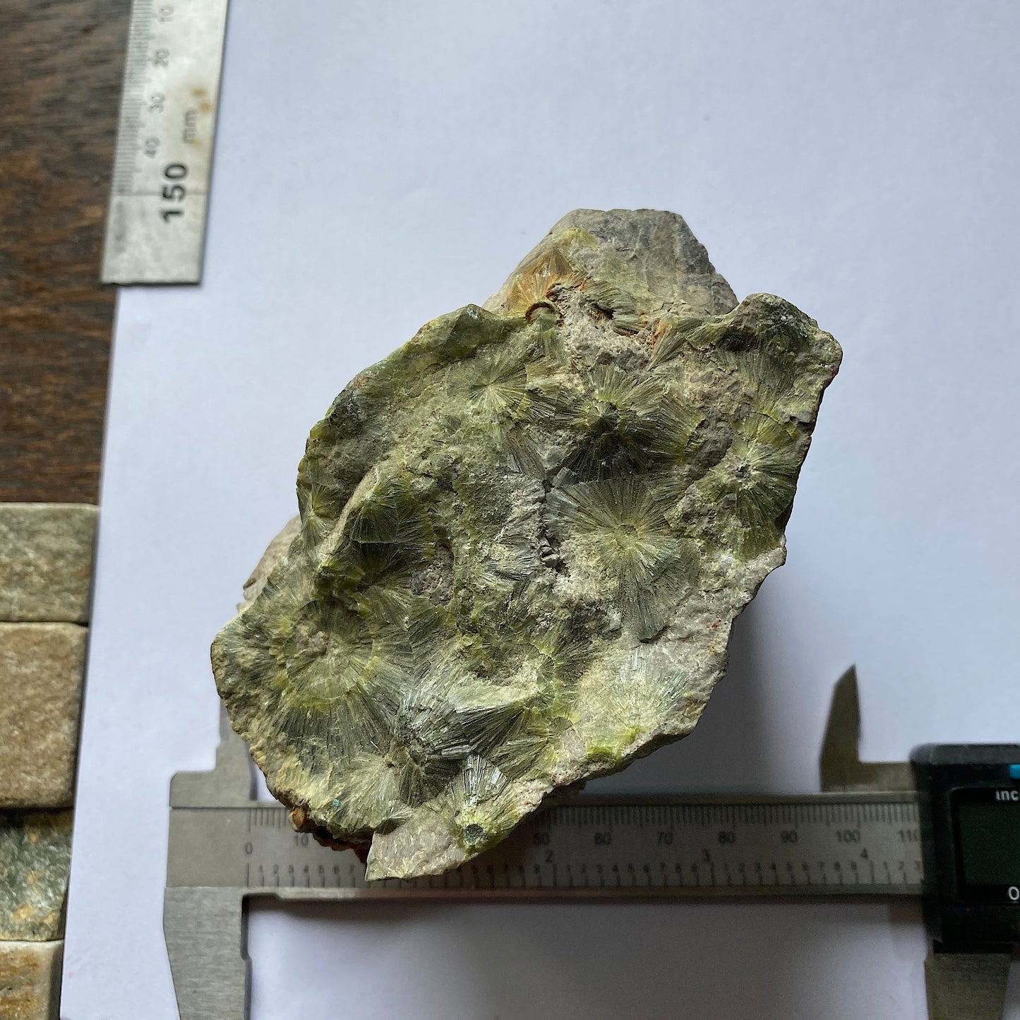 WAVELLITE - MAULDIN MOUNTAIN, MONTGOMERY COUNTY, ARKANSAS, U.S.A. LARGE 468g  MF6894