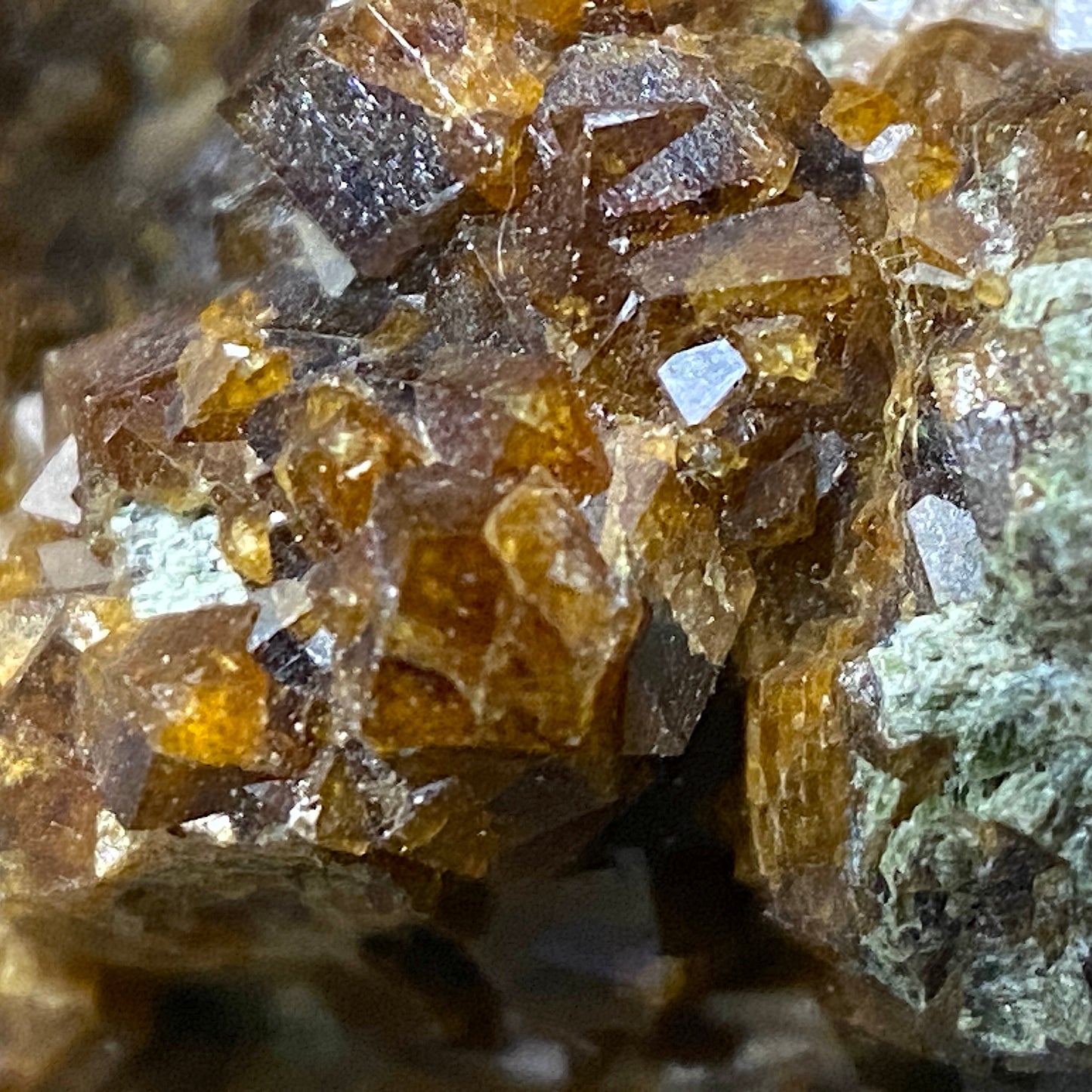 ANDRADITE GARNET CRYSTAL ASSEMBLAGE, SKJERPEMYR MINE, NORWAY 29g MF1562