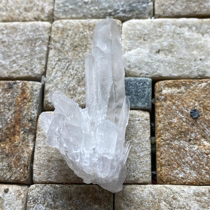 QUARTZ - GUNYAHANG MINE, KOSHI PRADESH, MAKULU, NEPAL. 11g MF4226