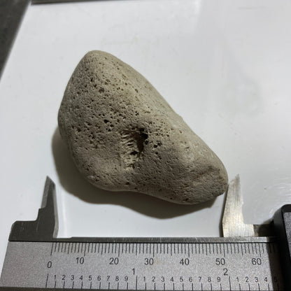 PUMICE VOLCANIC ROCK - ISCHIA ISALND, NAPLES, ITALY. 17g. MF4227