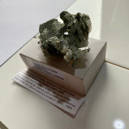QUARTZ/CHLORITE DU DISTRICT DE KHARAN, PAKISTAN 100g MF6891