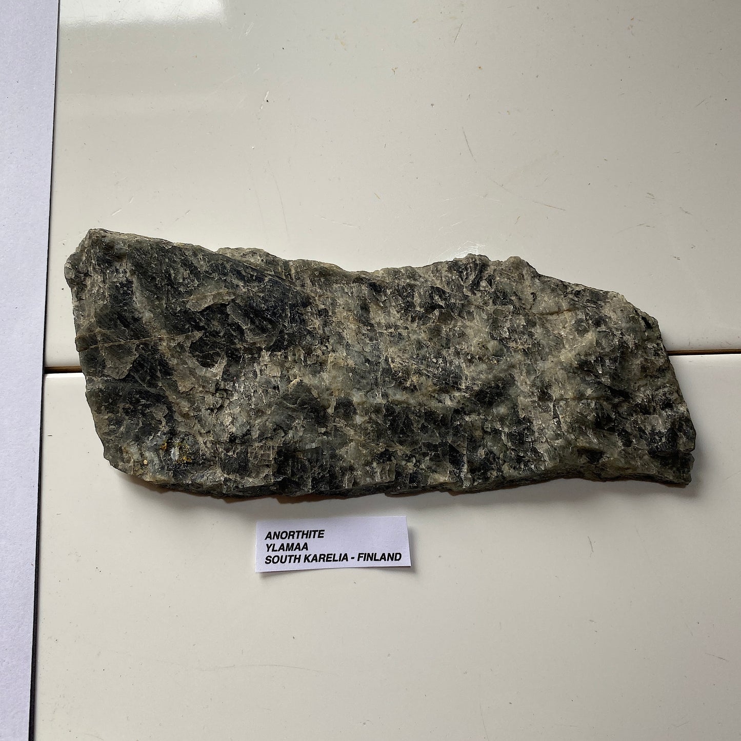 ANORTHITE [LABRADORITE] FELDSPAR - YLAMAA, FINLAND 185g MF6817