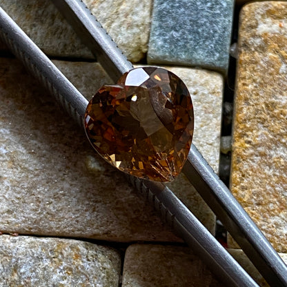 TOPAZ NATURAL GEMSTONE - OURO PRETO, MINAS GERAIS, BRAZIL  7.43Ct MFG5158