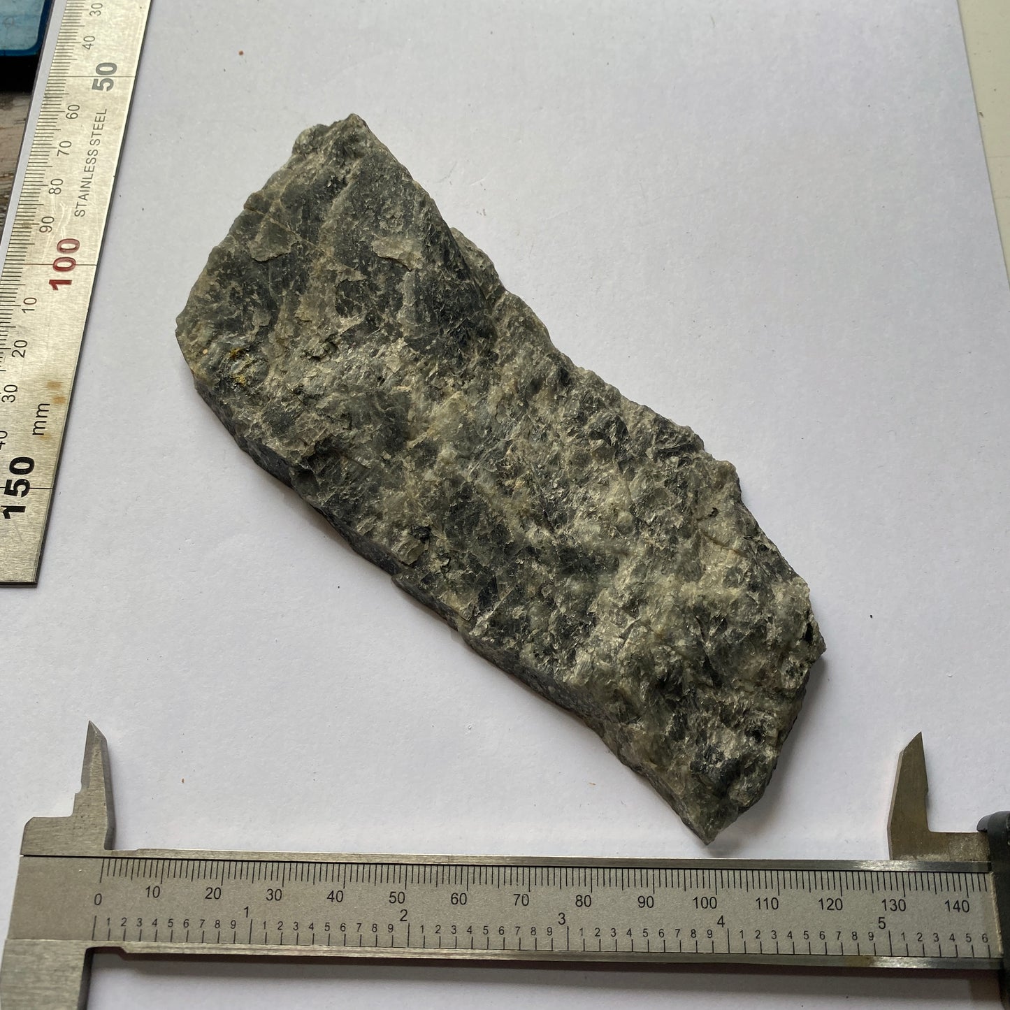 ANORTHITE [LABRADORITE] FELDSPAR - YLAMAA, FINLAND 185g MF6817