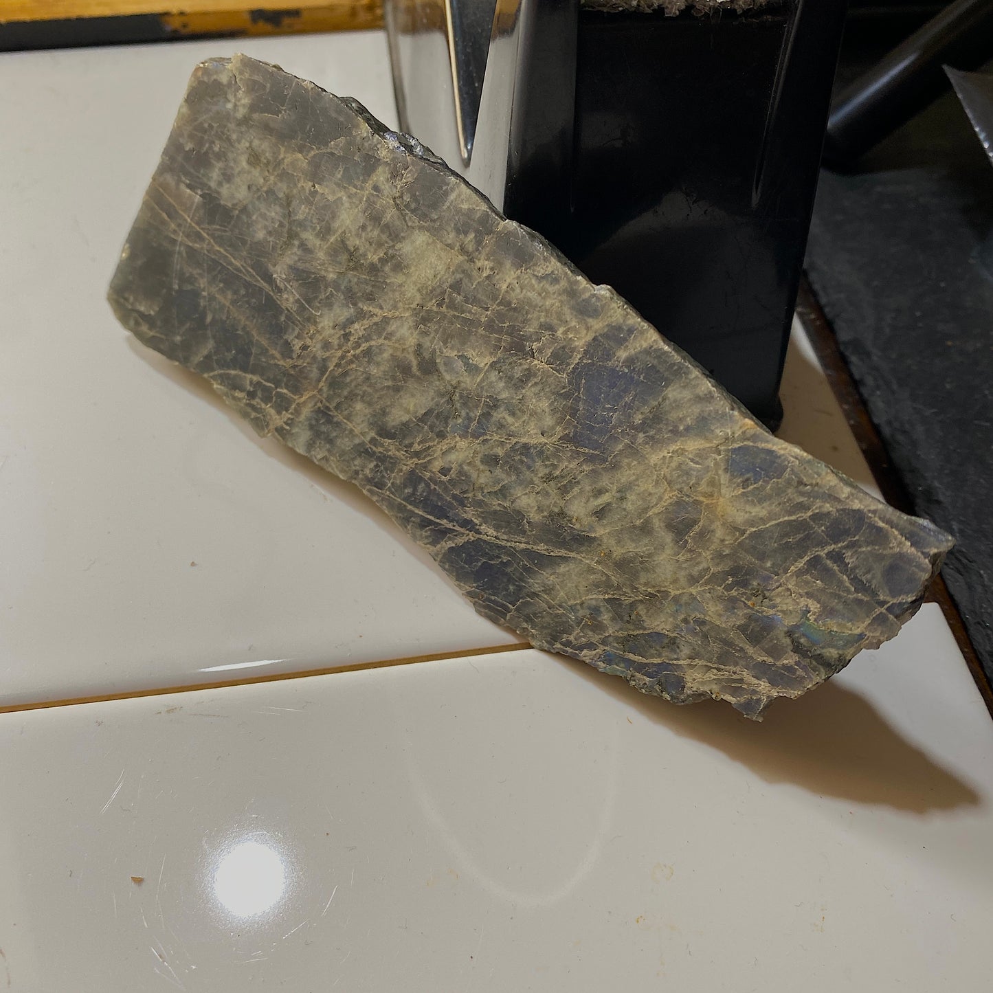 ANORTHITE [LABRADORITE] FELDSPAR - YLAMAA, FINLAND 185g MF6817