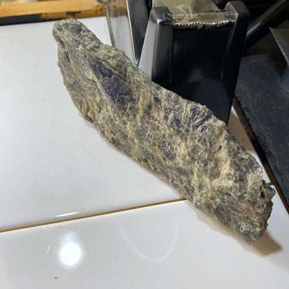 ANORTHITE [LABRADORITE] FELDSPAR - YLAMAA, FINLAND 185g MF6817