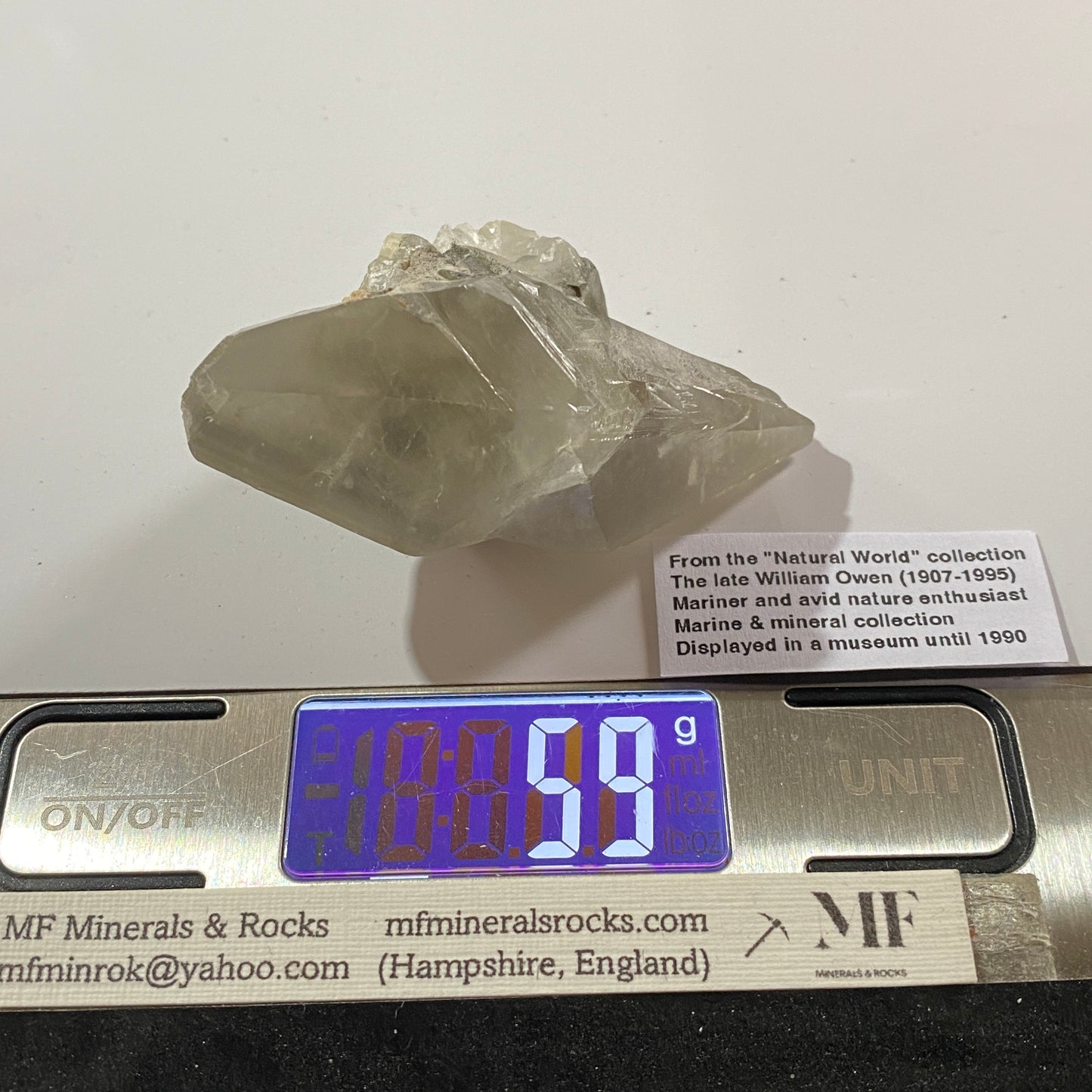 CALCITE TWINNED SCALENOHEDRONS, TAFFS WELL QUARRY, WALES, U.K.
