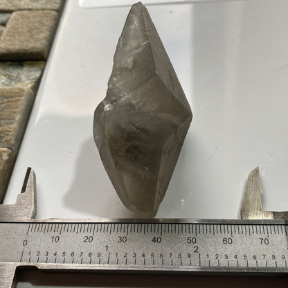 CALCITE TWINNED SCALENOHEDRONS, TAFFS WELL QUARRY, WALES, U.K.