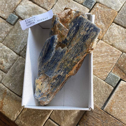 KYANITE FROM SOROYA, HASVIK, NORWAY. 92g MF2046