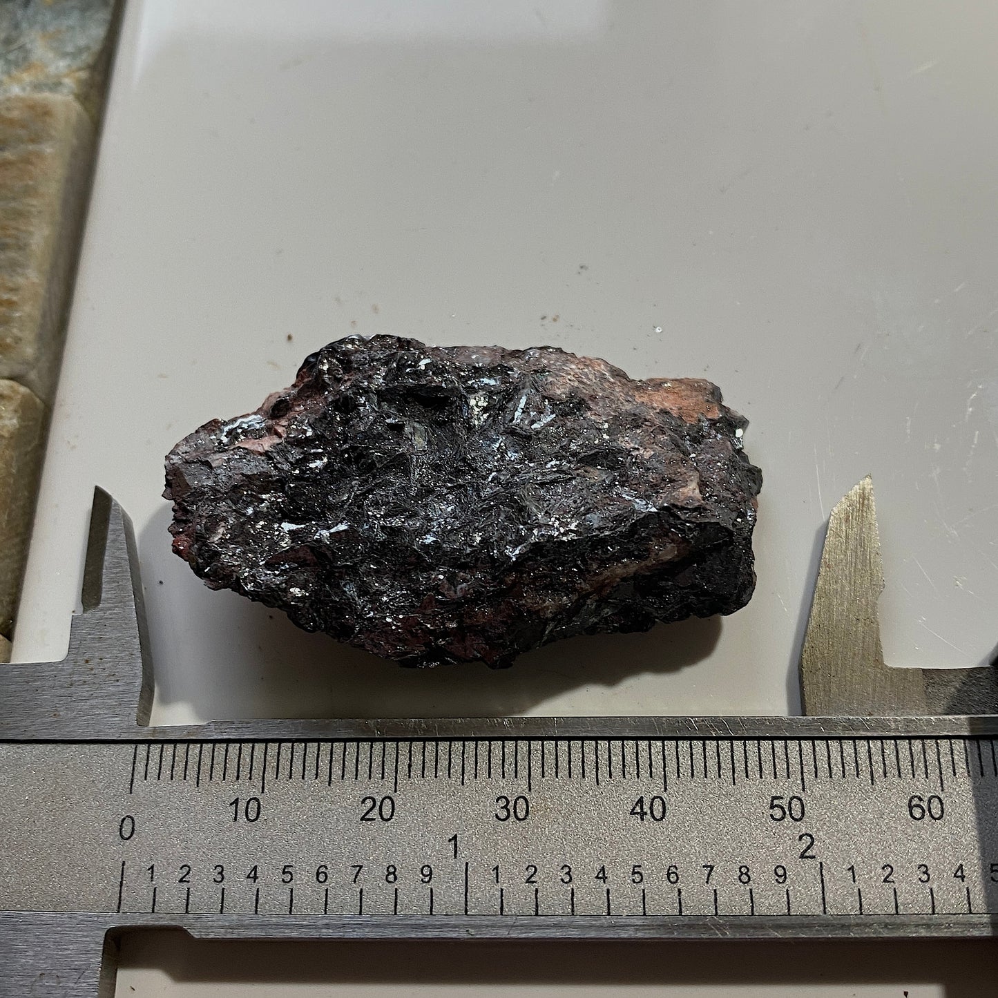 MICACEOUS HEMATITE [SPECULARITE] : FLORENCE MINE, CUMBRIA. 36g MF1697