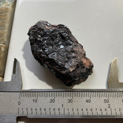 MICACEOUS HEMATITE [SPECULARITE] : FLORENCE MINE, CUMBRIA. 36g MF1697