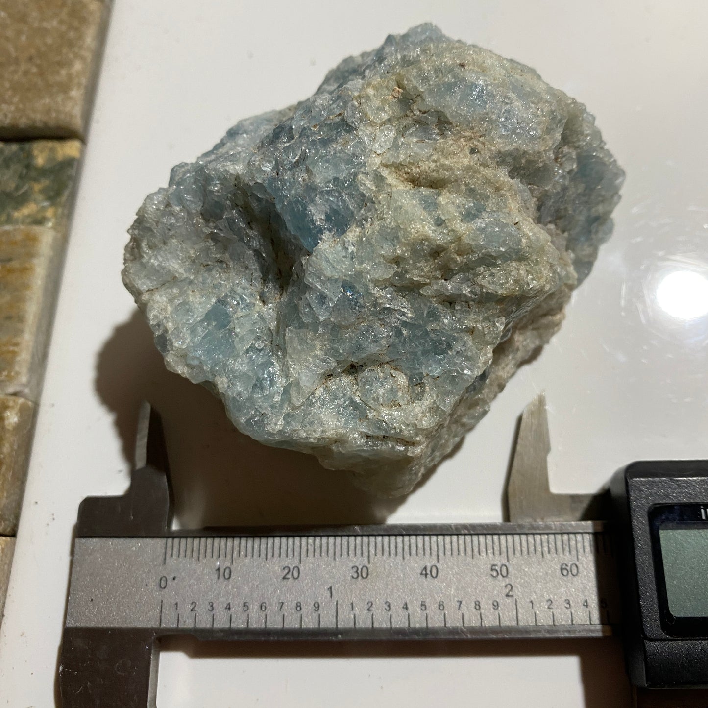 AQUAMARINE BERYL : LUNDAZI, EASTERN PROVINCE, ZAMBIA  209g MF1623