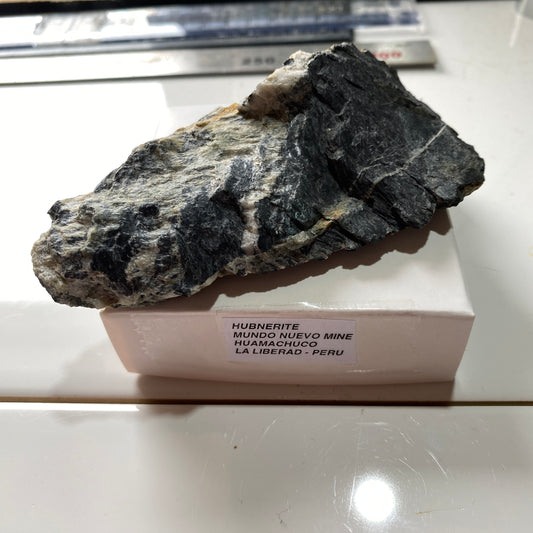 HUBNERITE [ WOLFRAMITE] : MUNDO NUEVO MINE, HUAMACHUCO, LA LIBERAD - PERU  119g MF5250