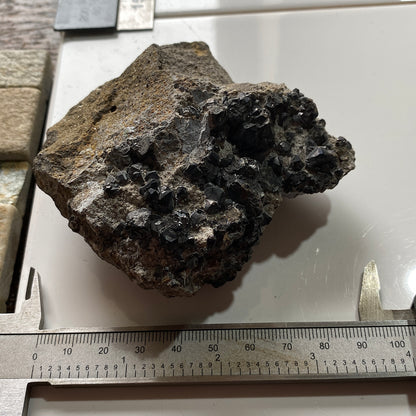 SPHALERITE [WITH ARAGONITE] : ALLENHEADS MINE, ALLENDALE, NORTHUMBERLAND 289g MF5252