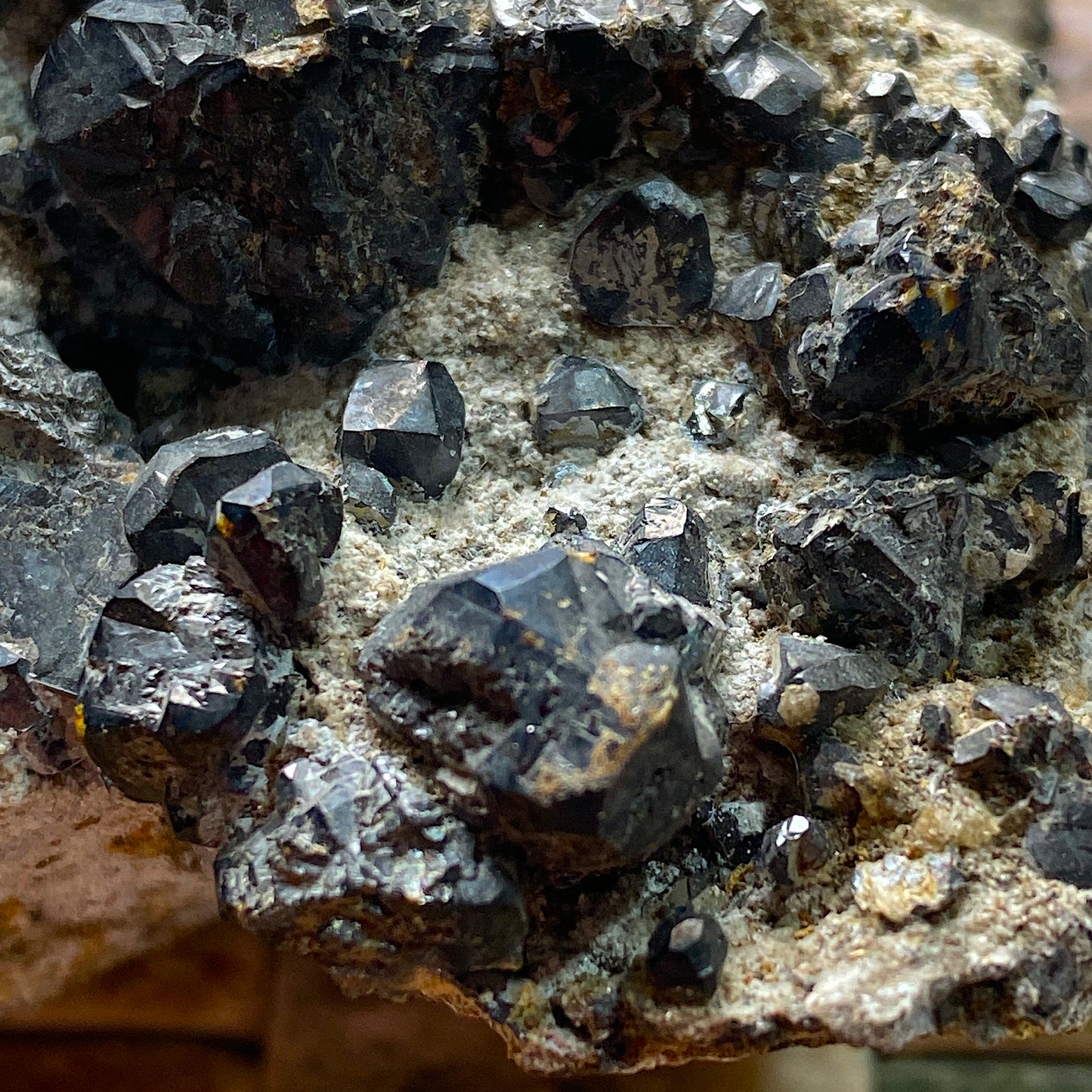 SPHALERITE [WITH ARAGONITE] : ALLENHEADS MINE, ALLENDALE, NORTHUMBERLAND 289g MF5252