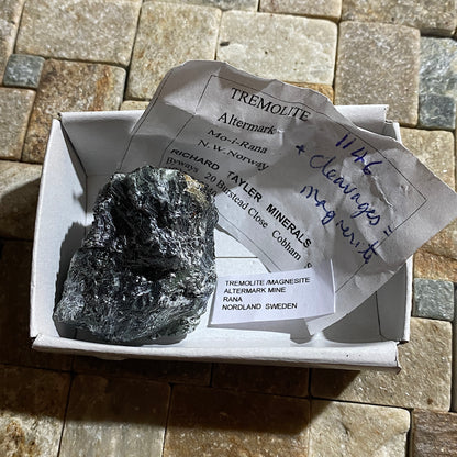 TREMOLITE [ETC] : ALTERMARK MINE, RANA, NORDLAND, SWEDEN  55g MF1675