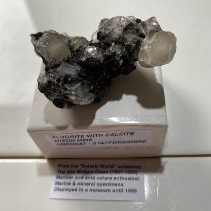FLUORITE WITH CALCITE [ETC] : RARE SPECIMEN FROM MIXON MINE, STAFFORDSHIRE 39g MF5256