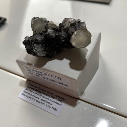 FLUORITE WITH CALCITE [ETC] : RARE SPECIMEN FROM MIXON MINE, STAFFORDSHIRE 39g MF5256